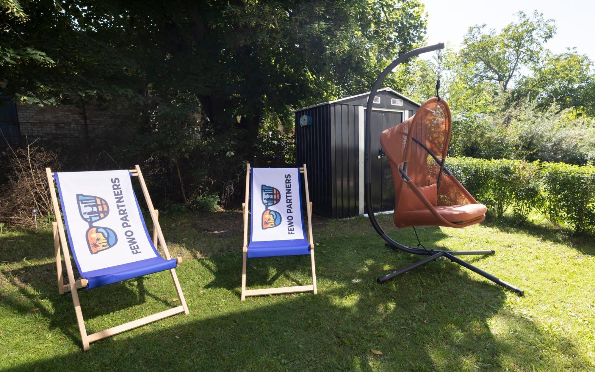 Apartment Partners - California Dreaming 93 Qm Mit Garten In Naehe Ber-airport